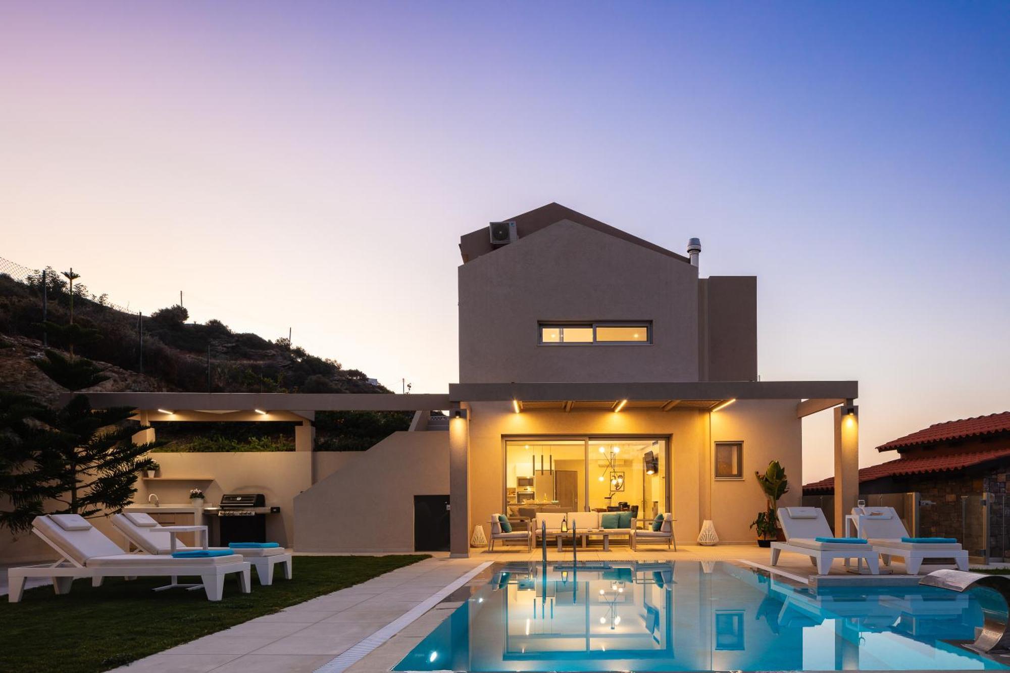 Villa Ligaria Pinnacle Buitenkant foto