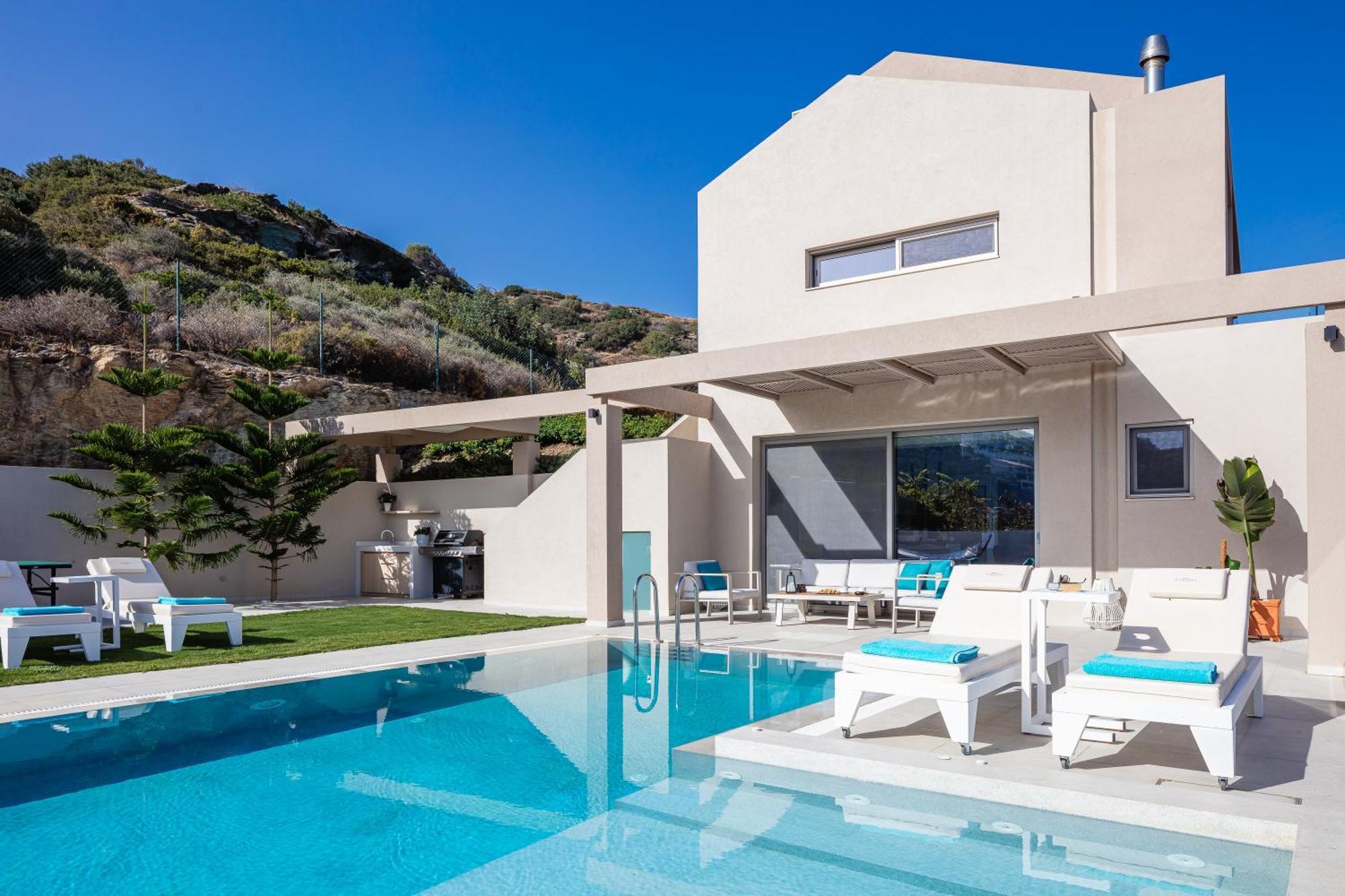 Villa Ligaria Pinnacle Buitenkant foto