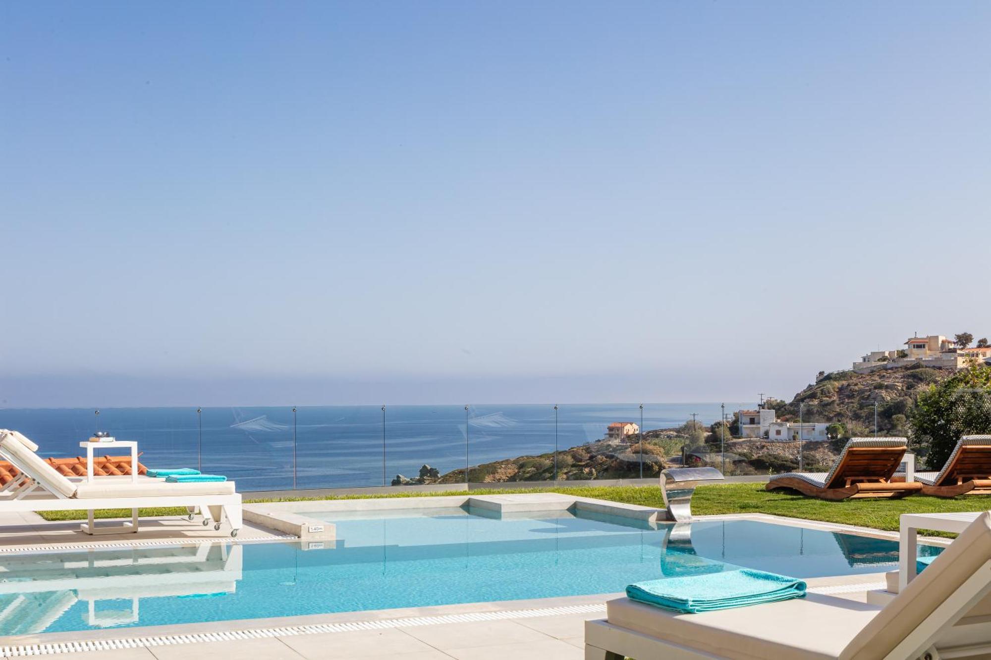 Villa Ligaria Pinnacle Buitenkant foto