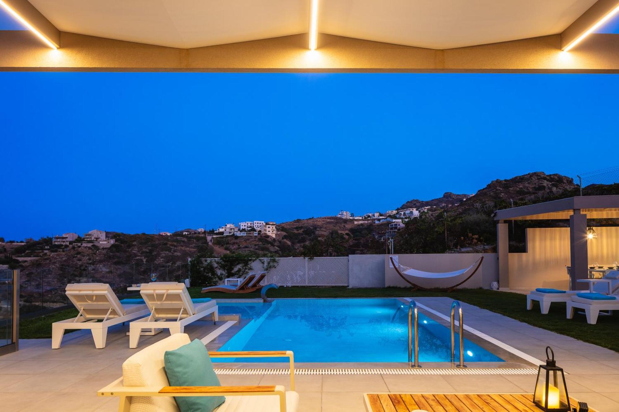 Villa Ligaria Pinnacle Buitenkant foto